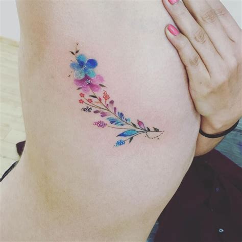 tattoo en la costilla para mujer|5 tatuajes en la costilla para mujer que resultan femeninos y ...